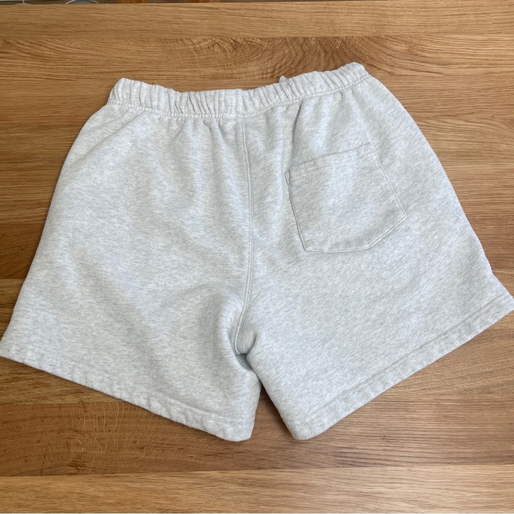 ELWOOD ☁️ Core Sweatshort in “Vintage Ash Grey” - Picture 6 of 11